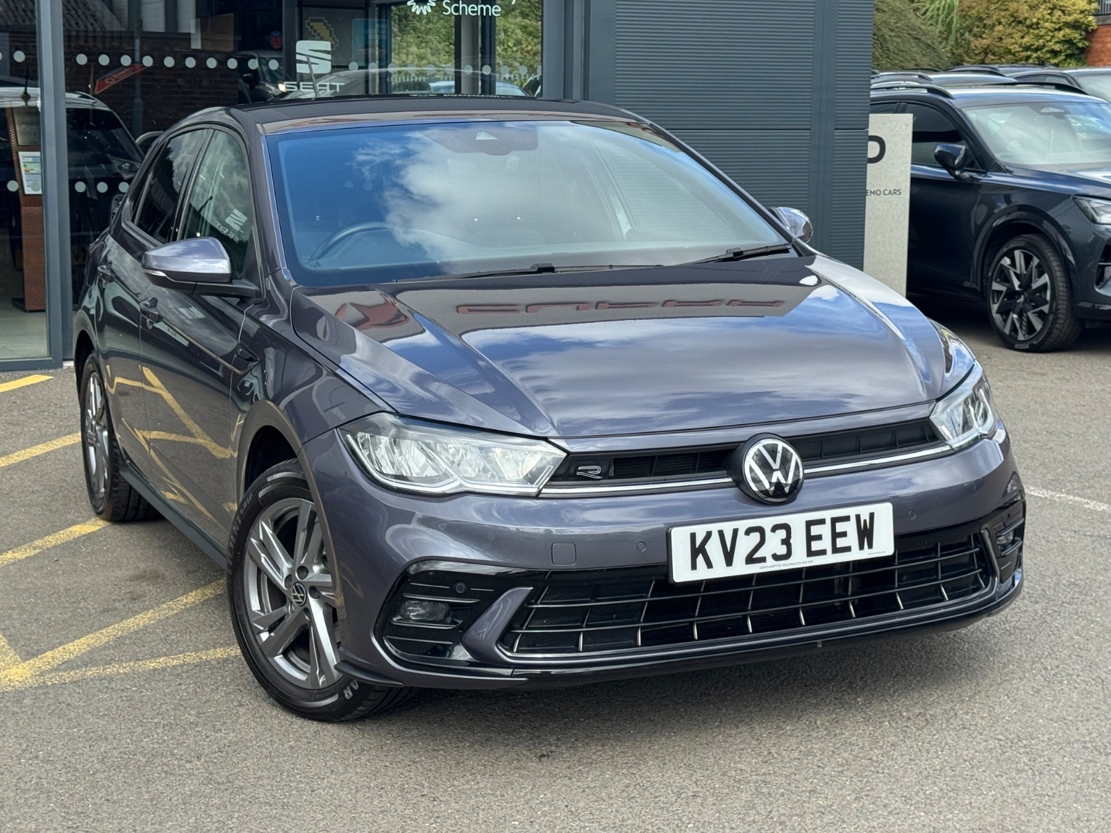 Main listing image - Volkswagen Polo