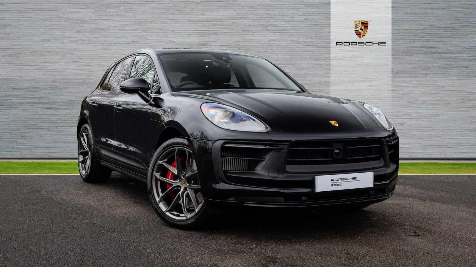 Main listing image - Porsche Macan