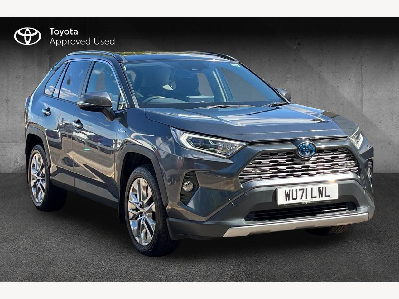 Main listing image - Toyota RAV4