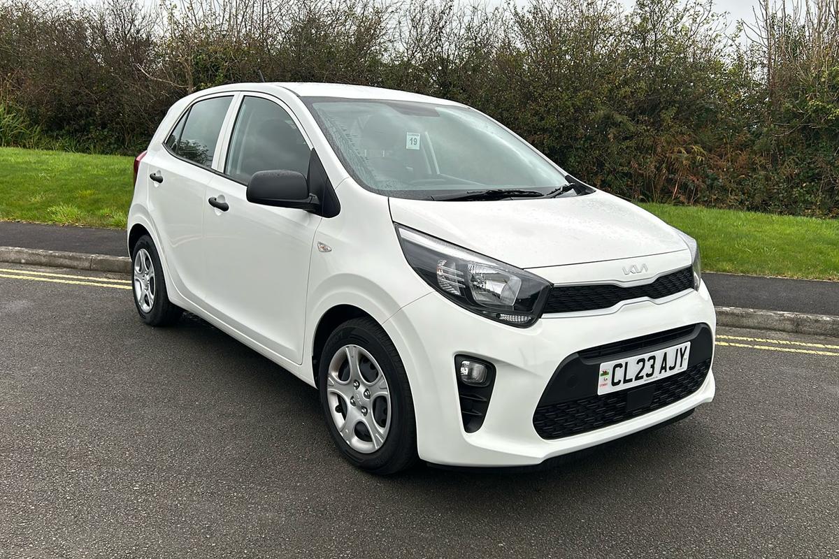 Main listing image - Kia Picanto