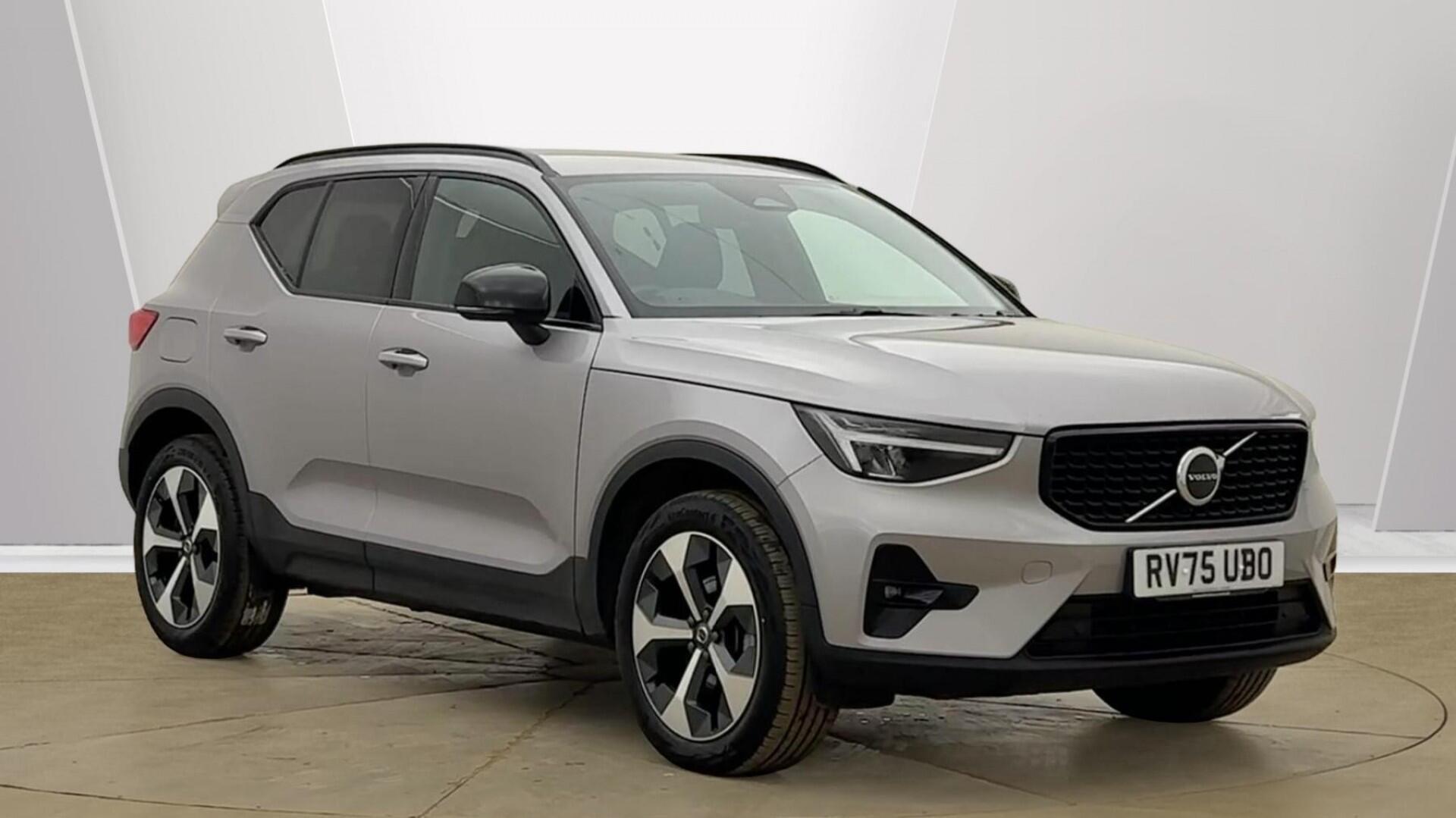 Main listing image - Volvo XC40