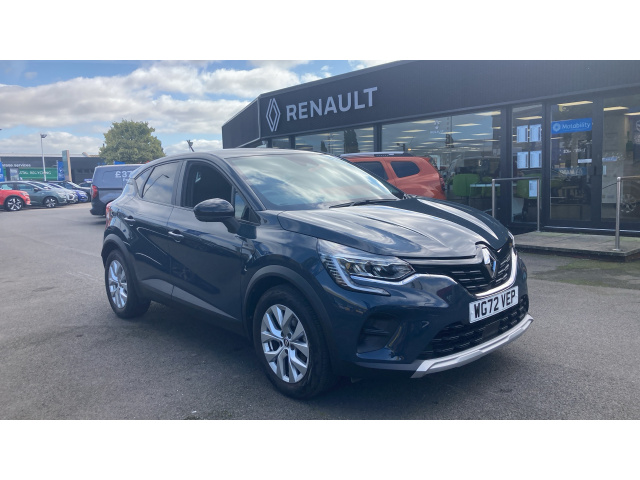 Main listing image - Renault Captur