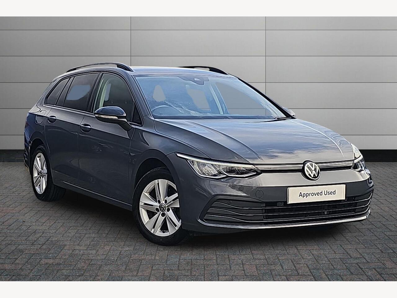 Main listing image - Volkswagen Golf Estate