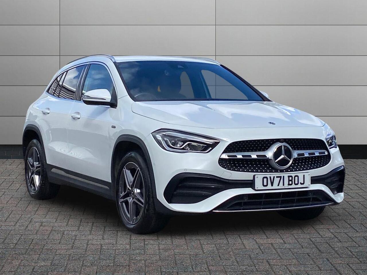 Main listing image - Mercedes-Benz GLA
