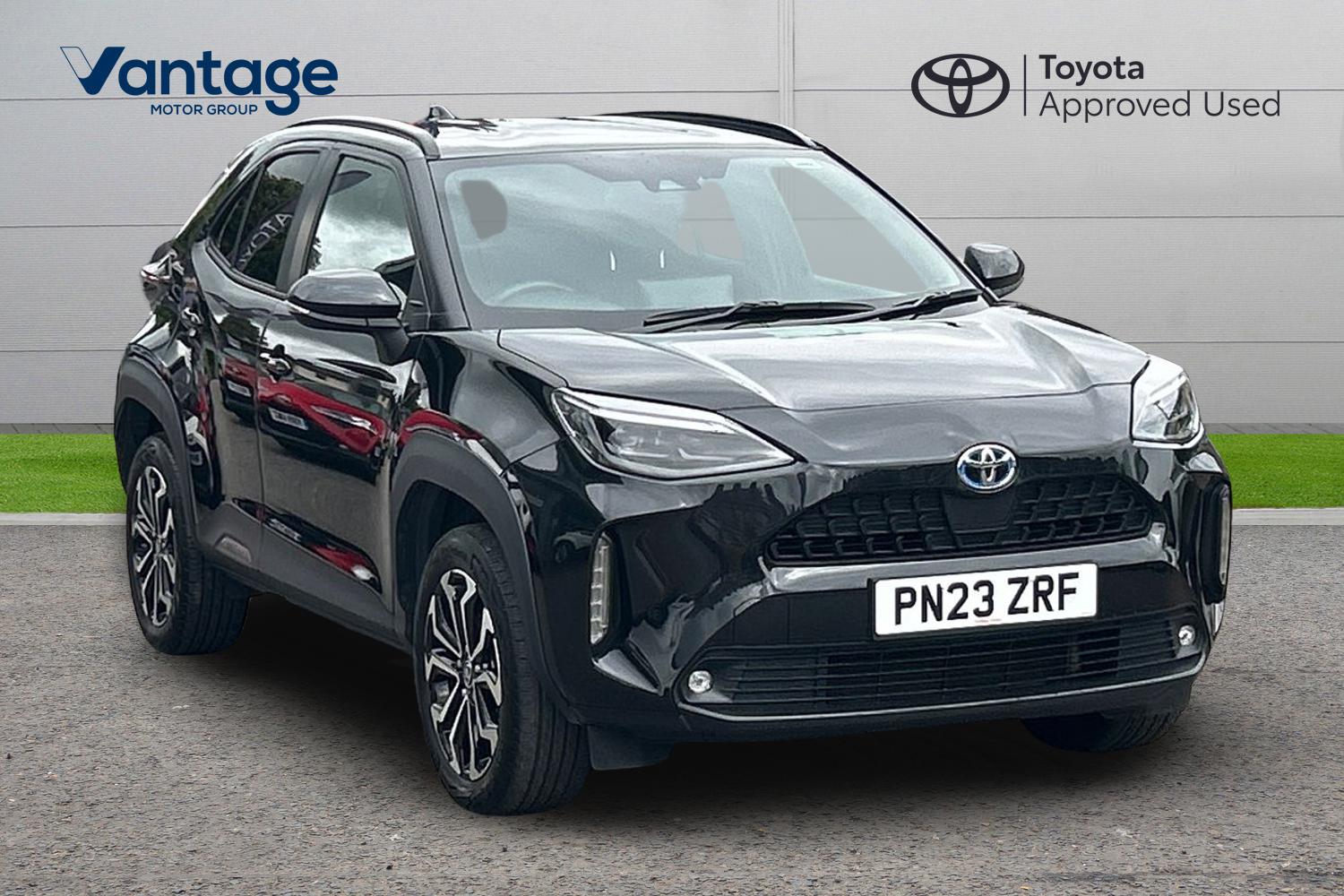 Main listing image - Toyota Yaris Cross