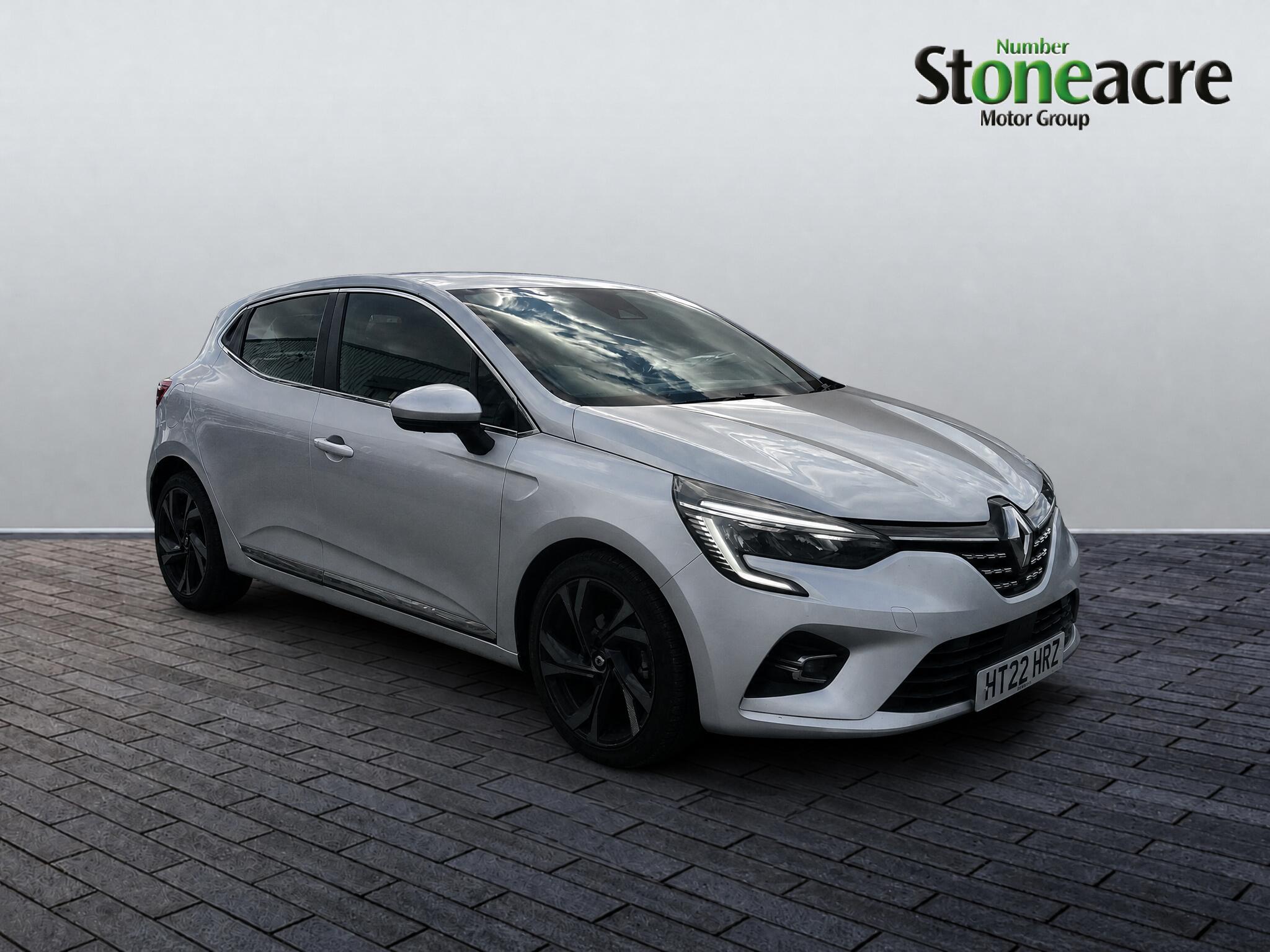 Main listing image - Renault Clio