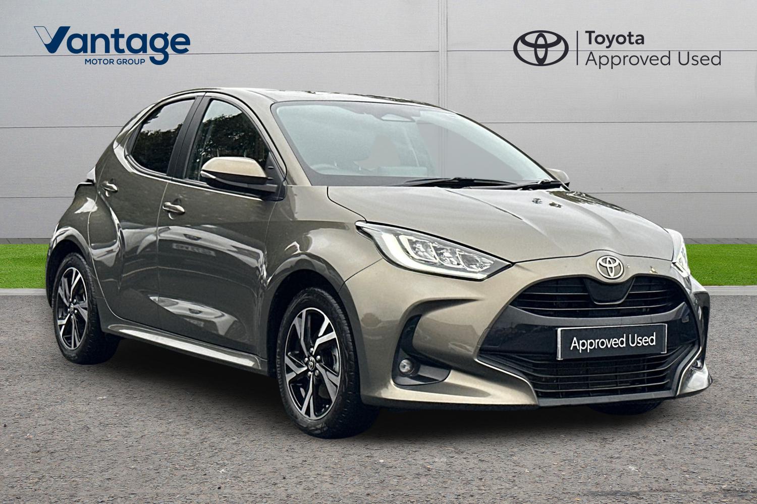 Main listing image - Toyota Yaris