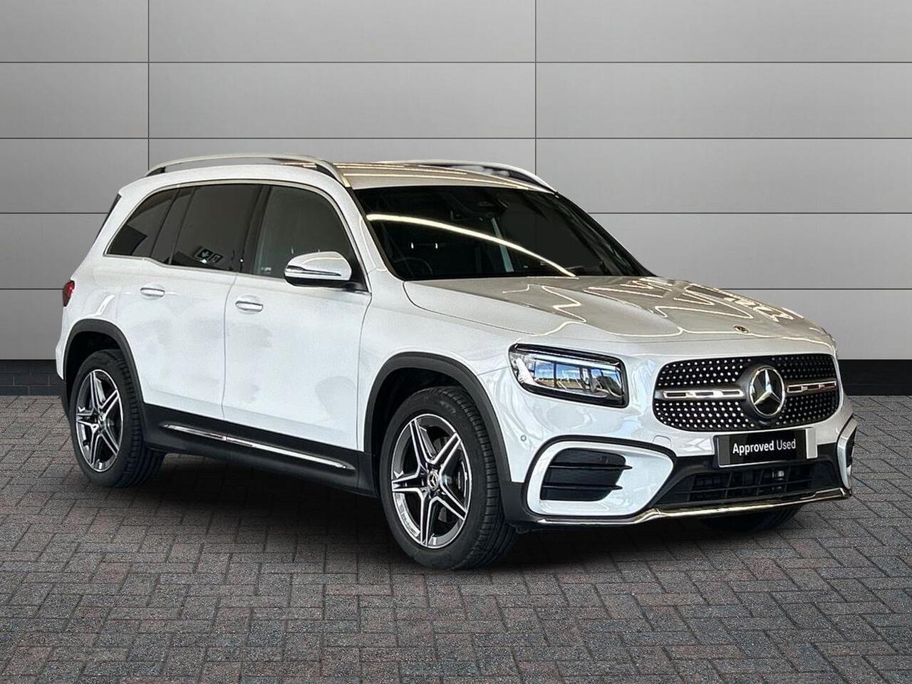 Main listing image - Mercedes-Benz GLB