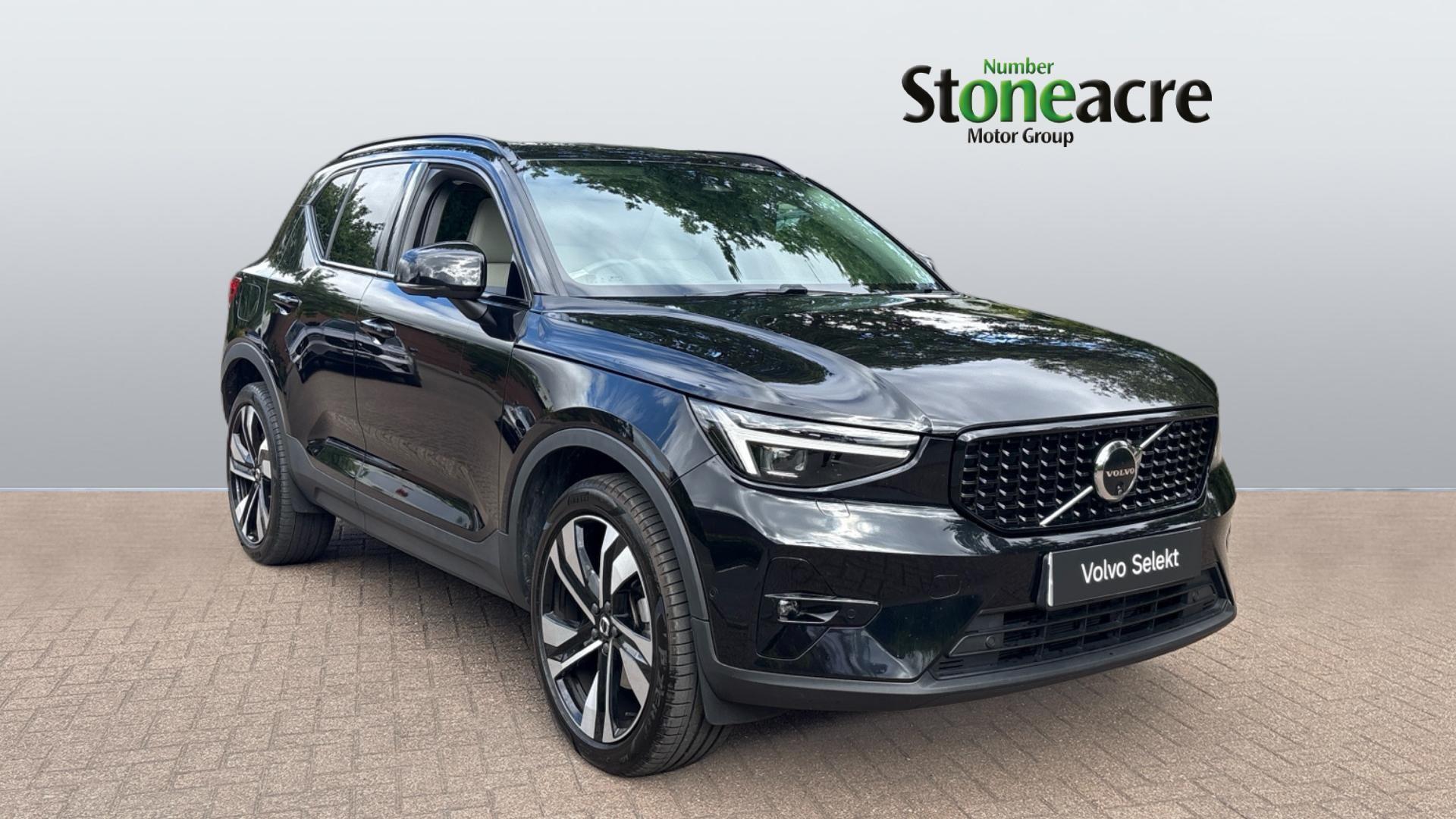 Main listing image - Volvo XC40
