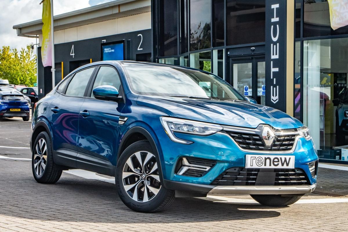 Main listing image - Renault Arkana