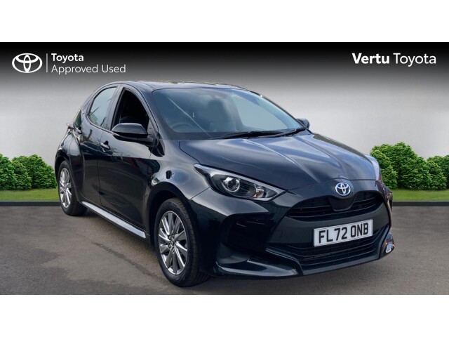 Main listing image - Toyota Yaris