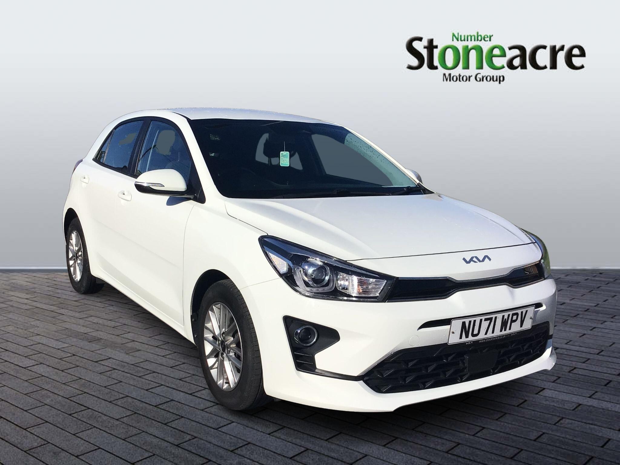 Main listing image - Kia Rio
