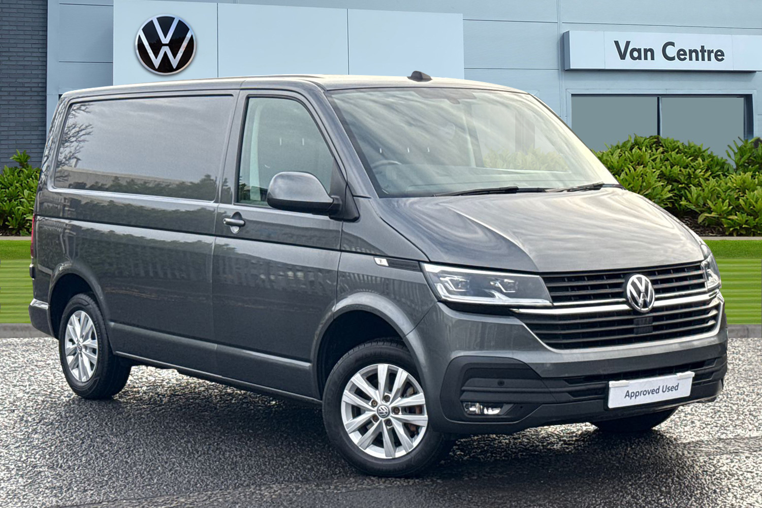 Main listing image - Volkswagen Transporter