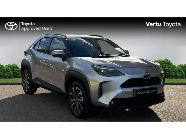 Main listing image - Toyota Yaris Cross