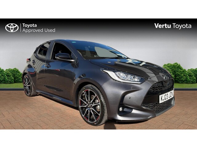 Main listing image - Toyota Yaris