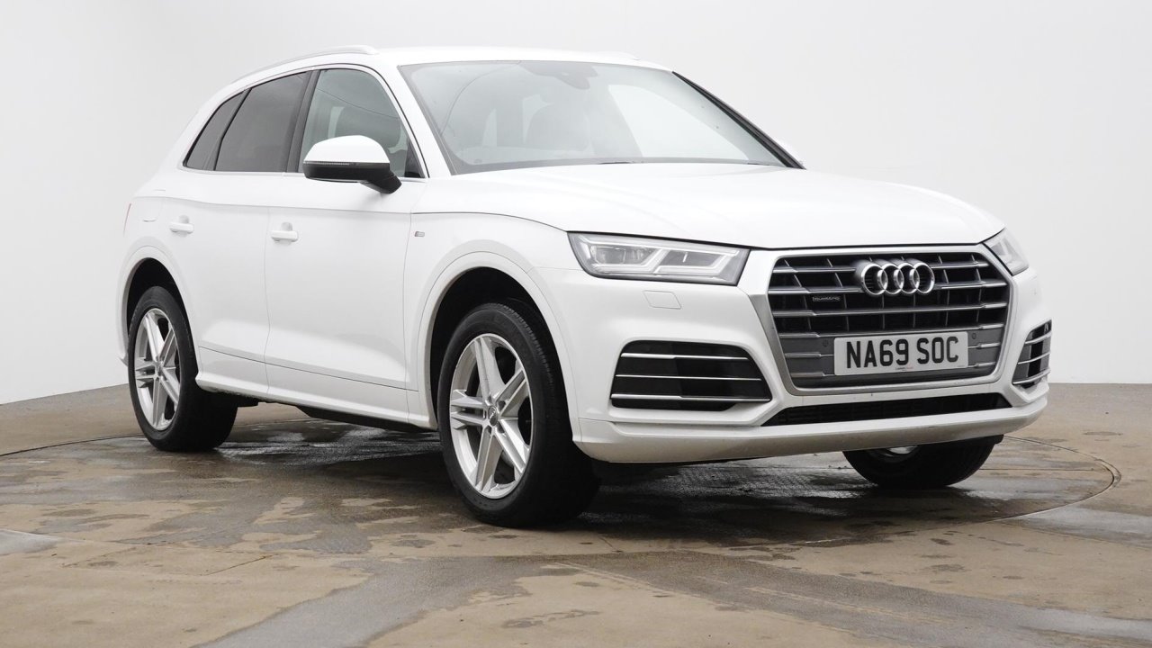 Main listing image - Audi Q5