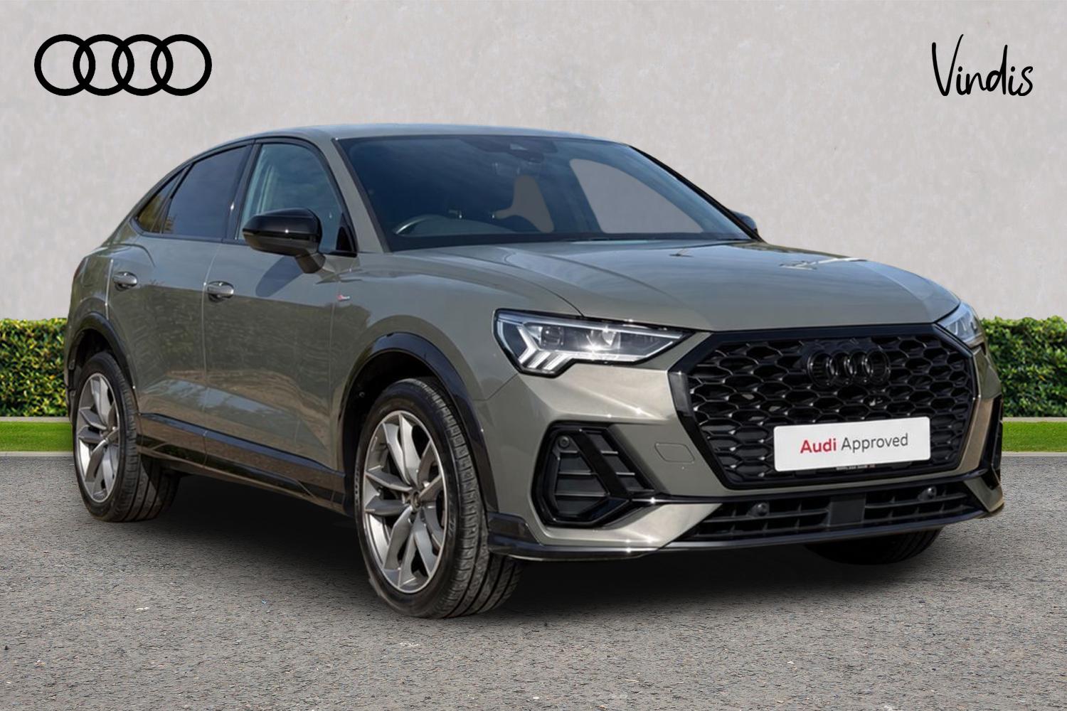 Main listing image - Audi Q3