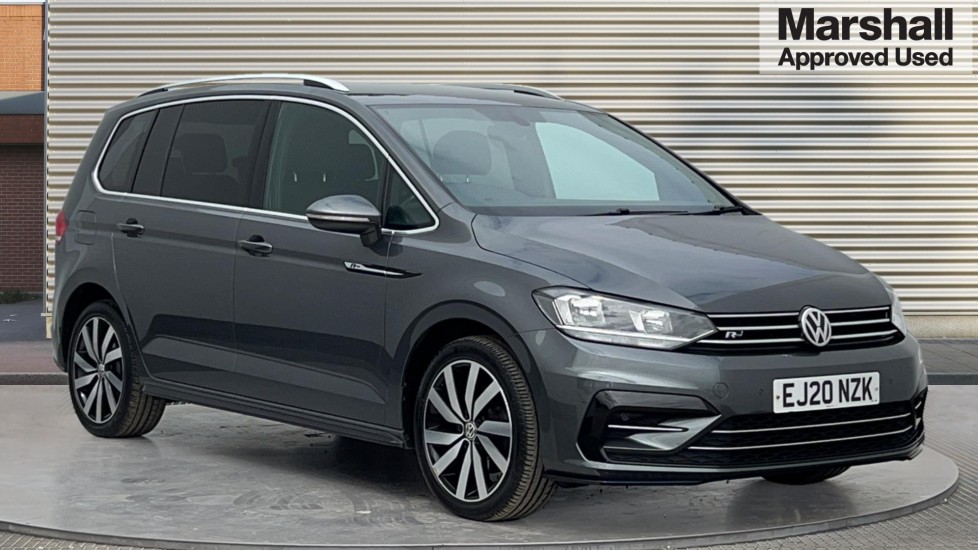 Main listing image - Volkswagen Touran