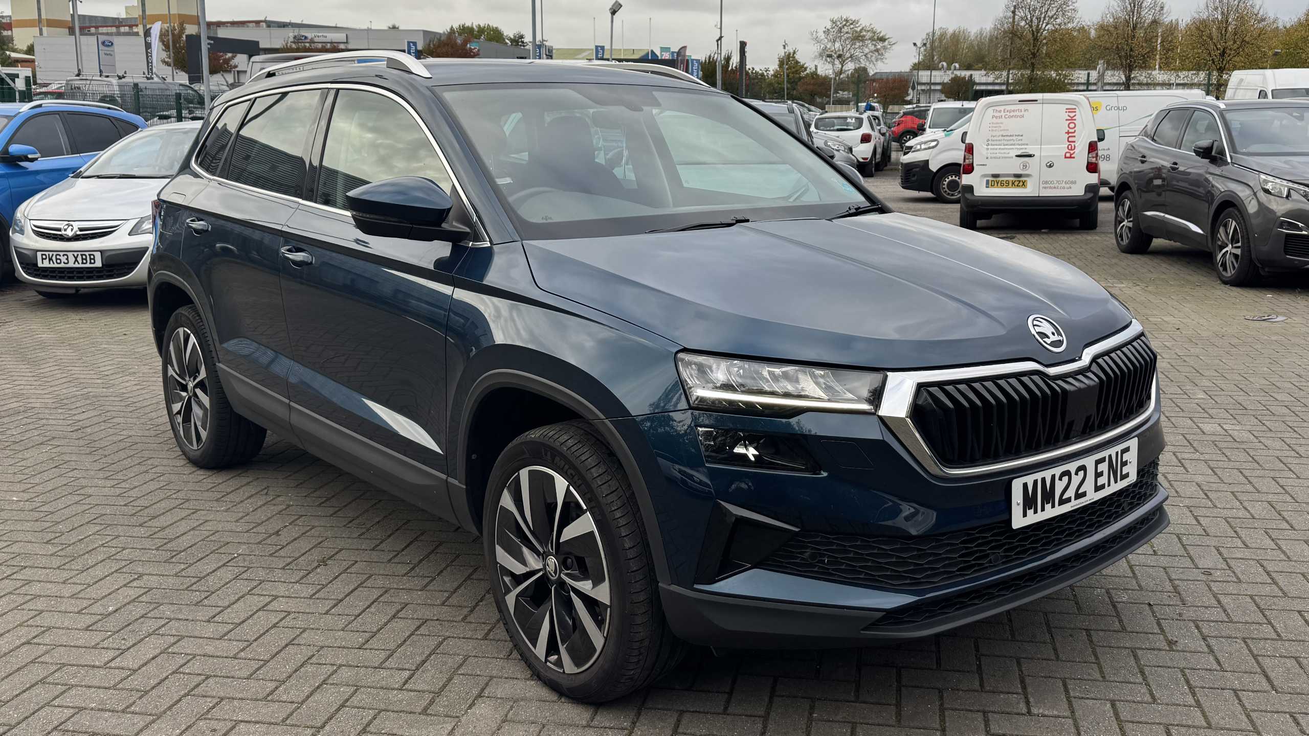 Main listing image - Skoda Karoq