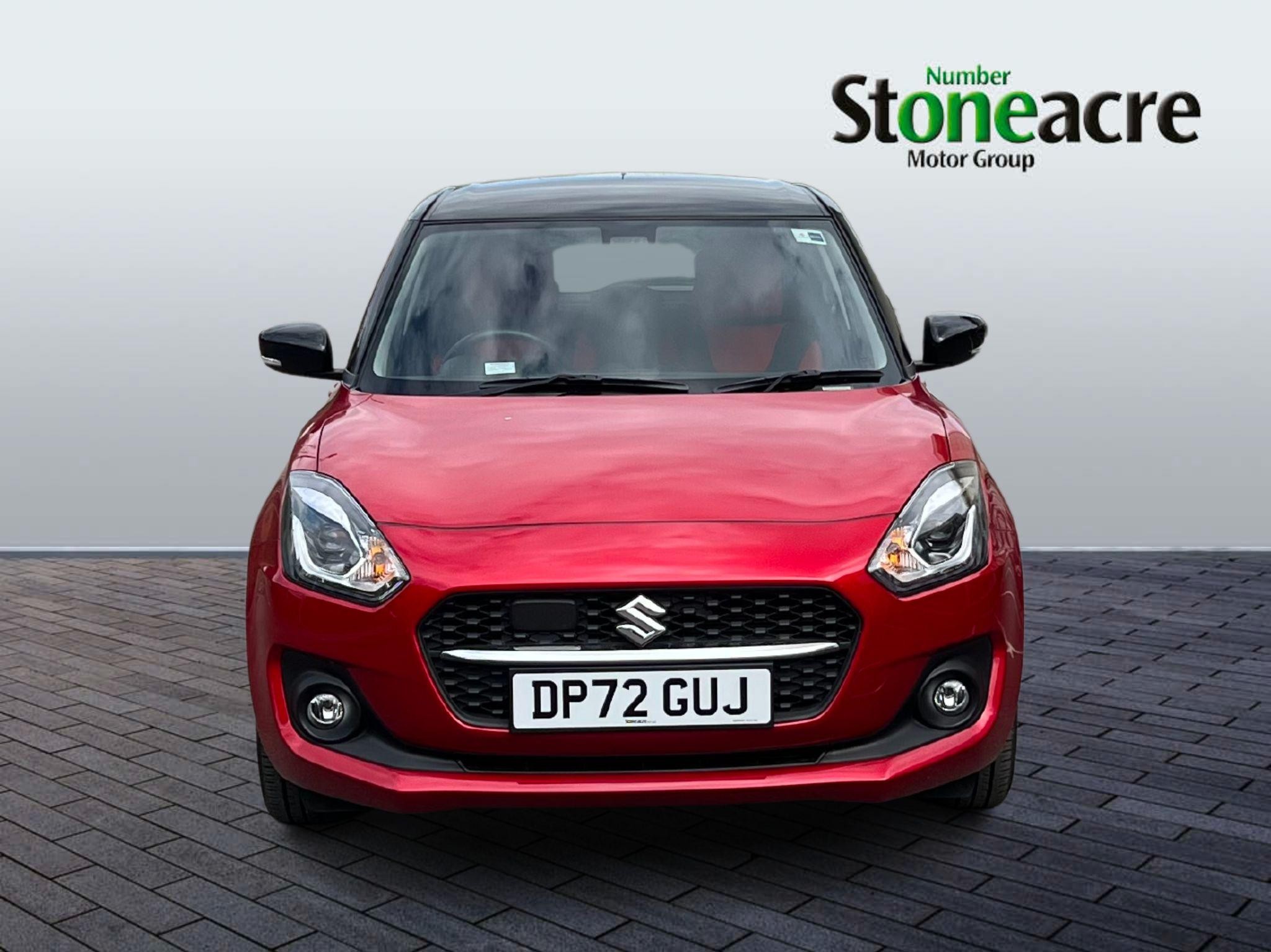 Main listing image - Suzuki Swift