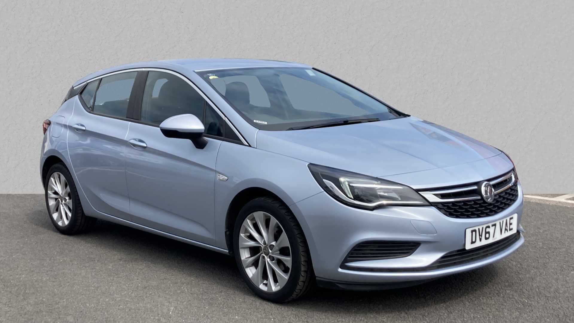 Main listing image - Vauxhall Astra