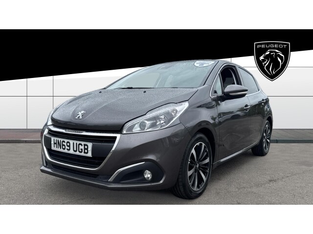 Main listing image - Peugeot 208