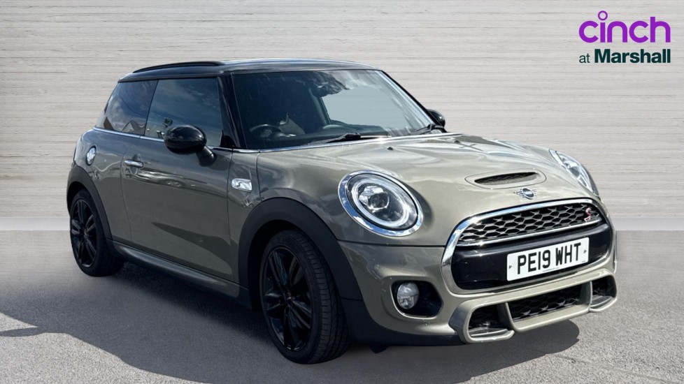 Main listing image - MINI Hatchback