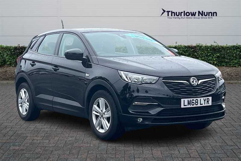 Main listing image - Vauxhall Grandland X