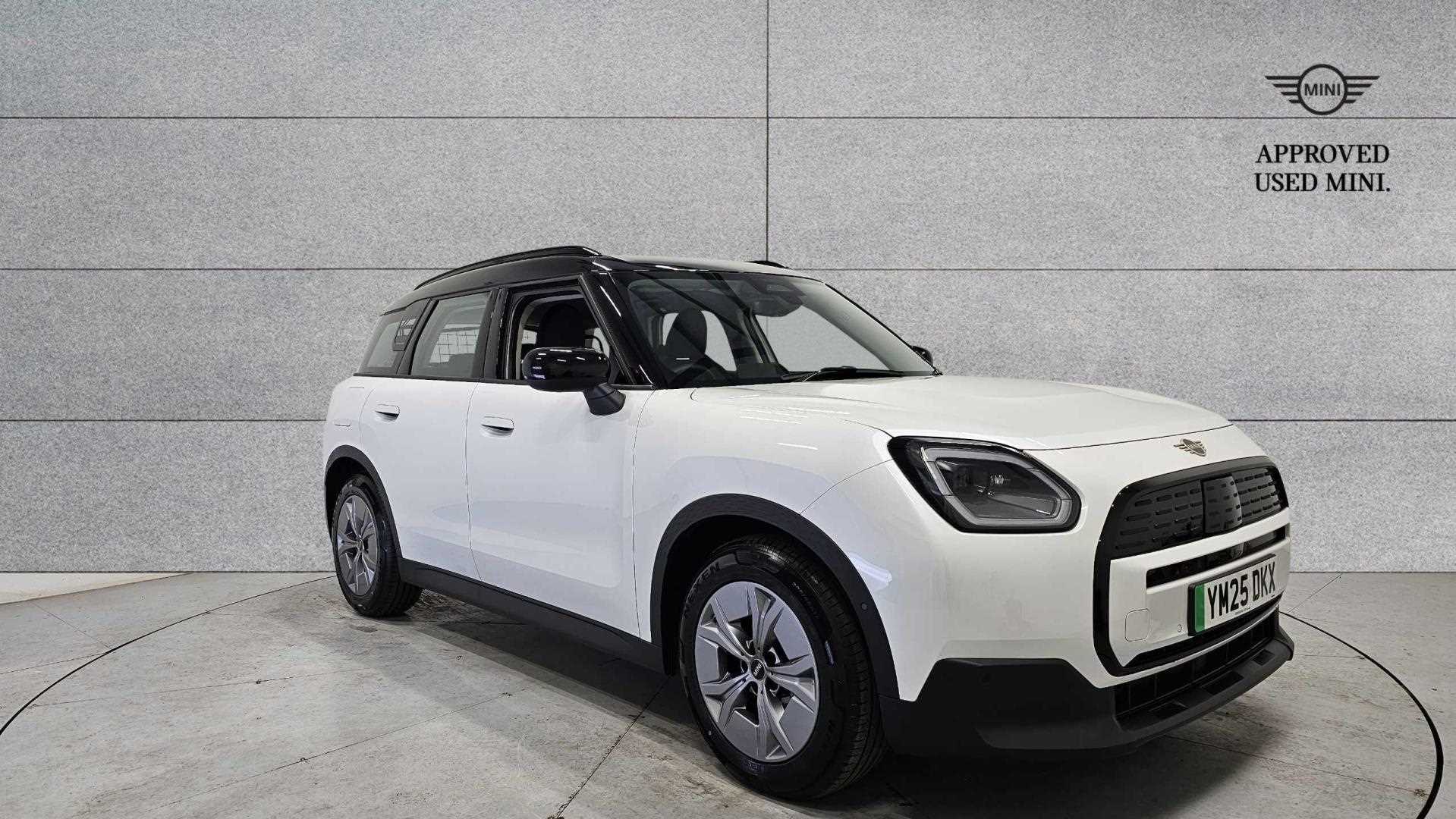 Main listing image - MINI Countryman