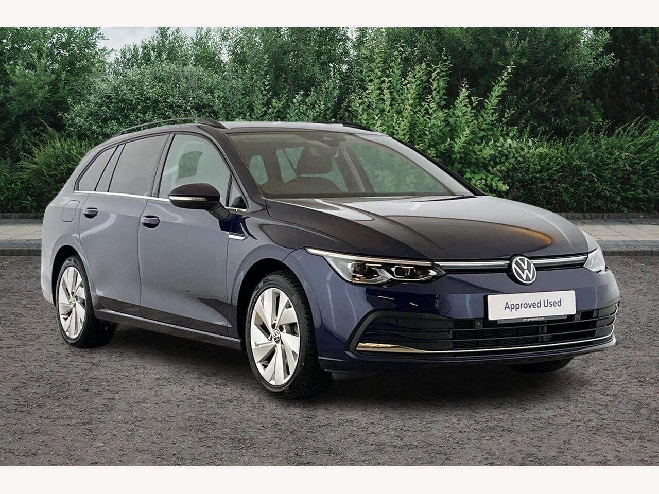Main listing image - Volkswagen Golf Estate