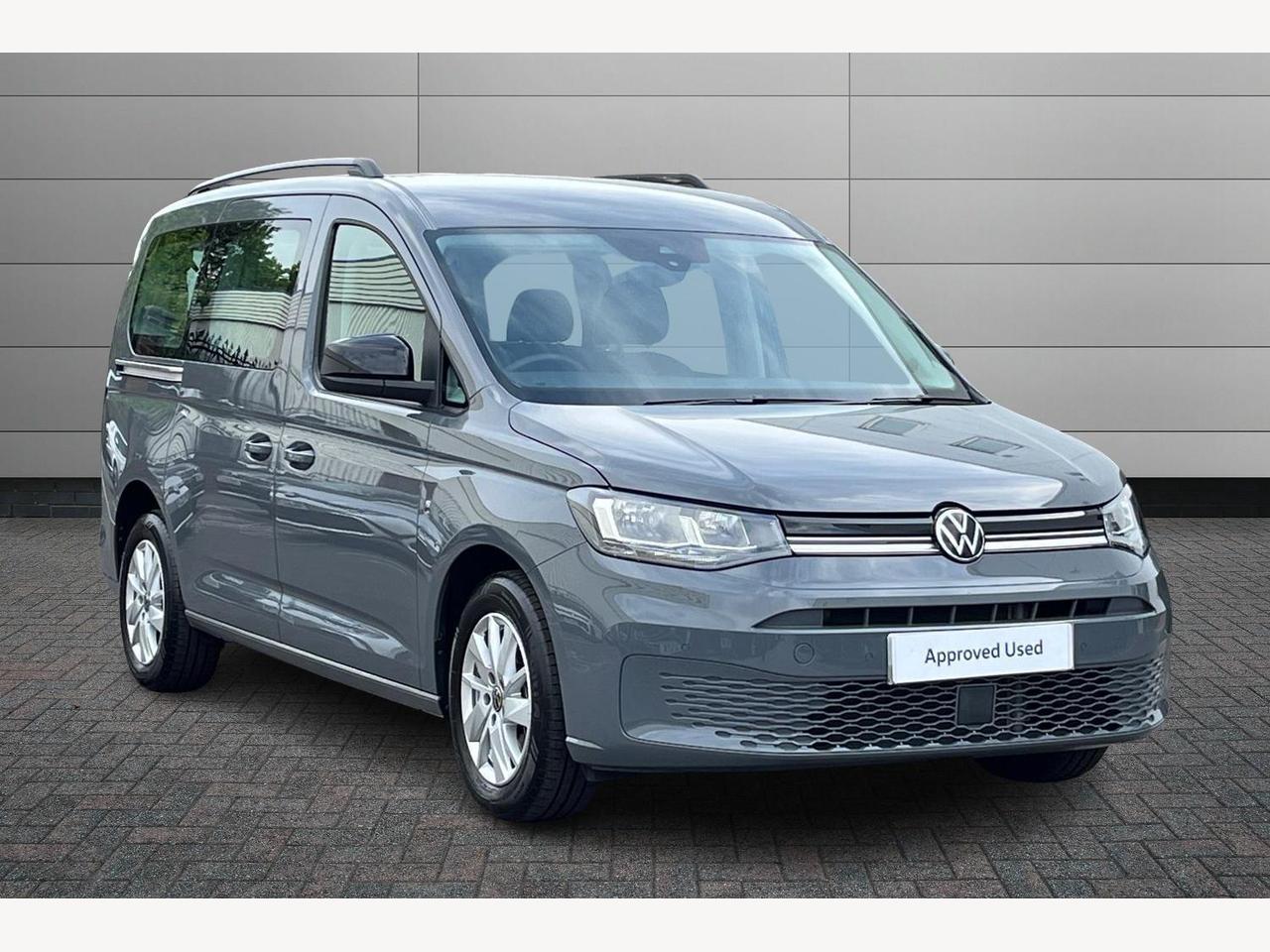 Main listing image - Volkswagen Caddy Maxi Life