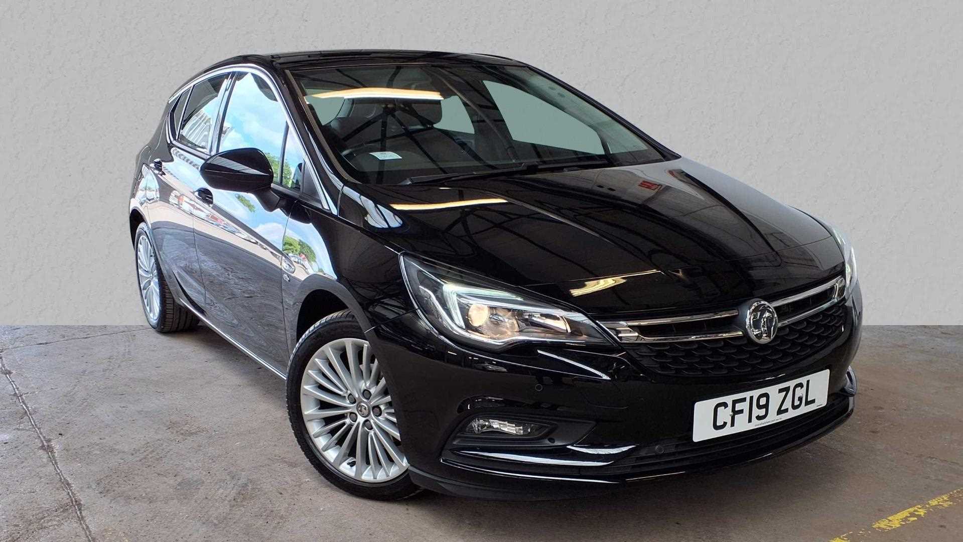 Main listing image - Vauxhall Astra