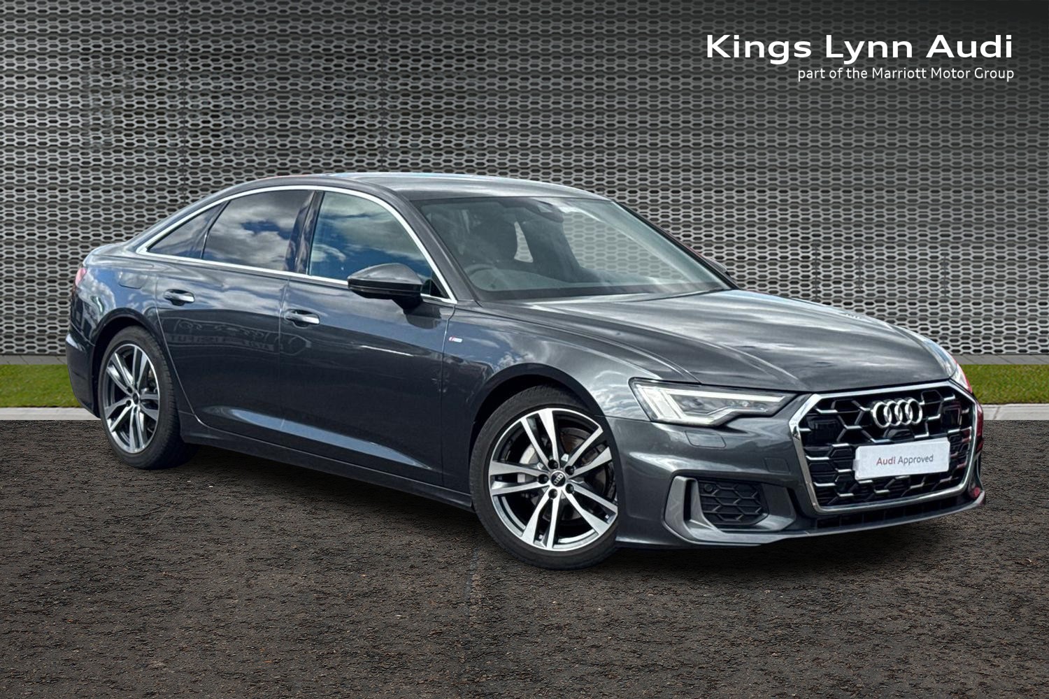Main listing image - Audi A6