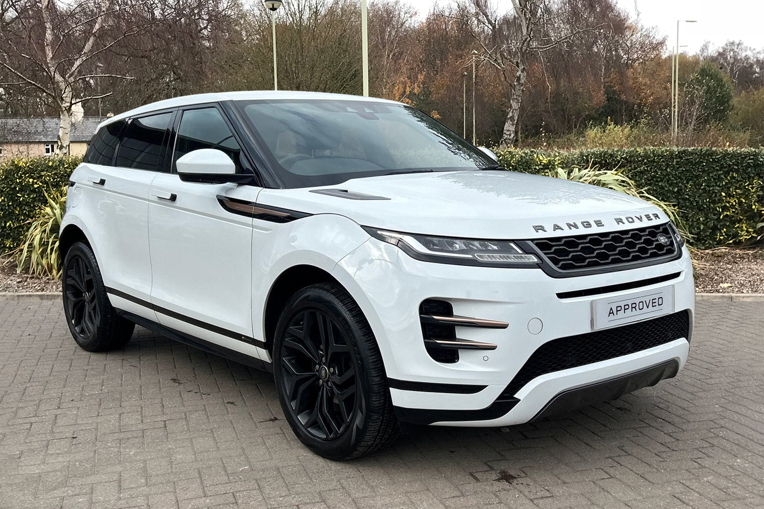 Main listing image - Land Rover Range Rover Evoque