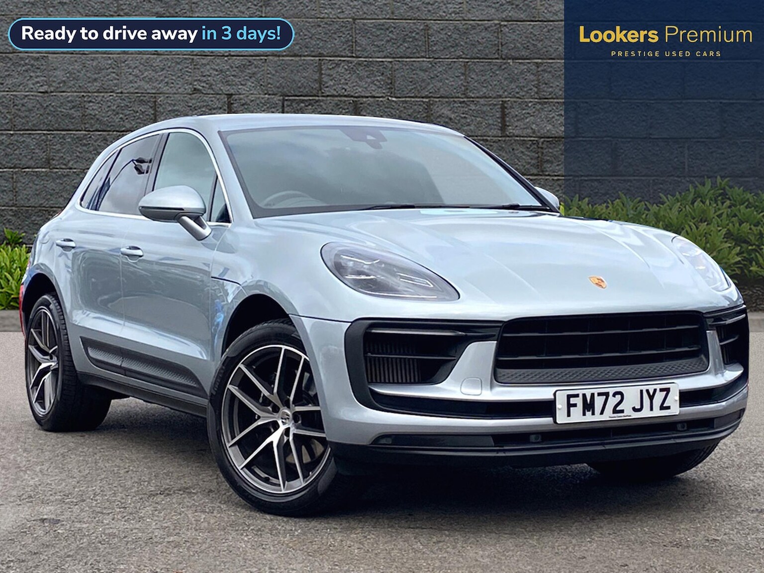 Main listing image - Porsche Macan