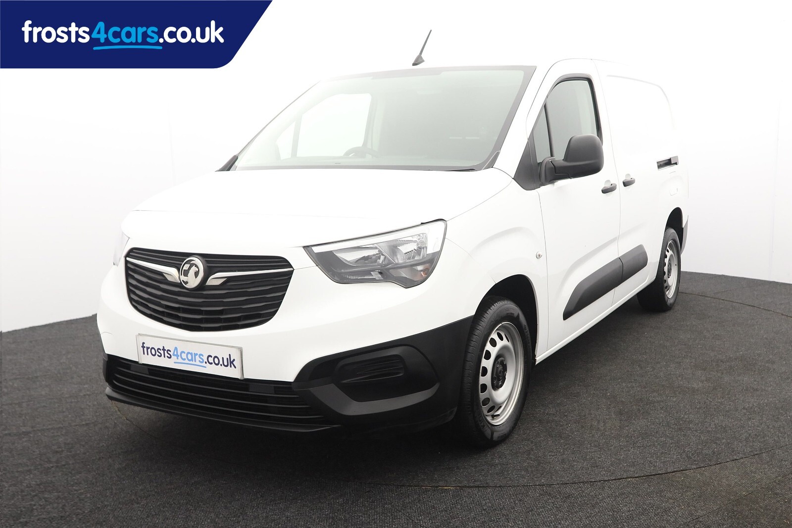 Main listing image - Vauxhall Combo Cargo