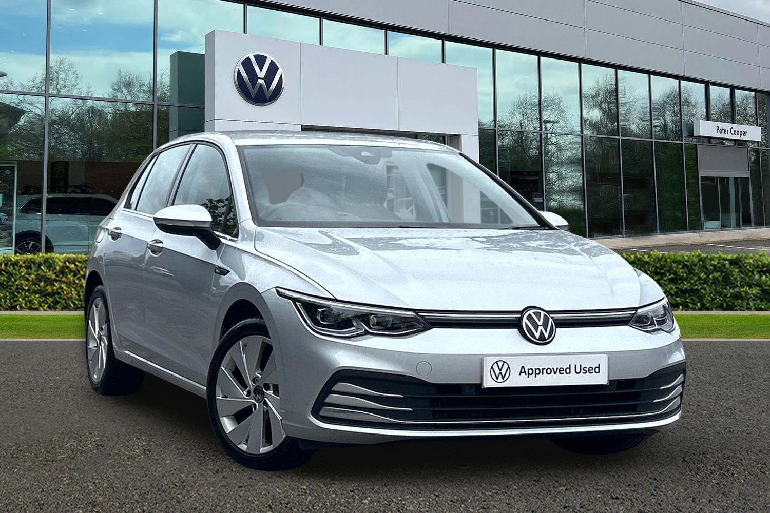 Main listing image - Volkswagen Golf