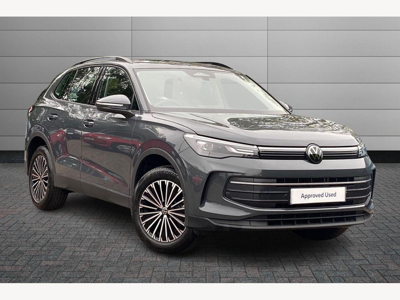 Main listing image - Volkswagen Tiguan