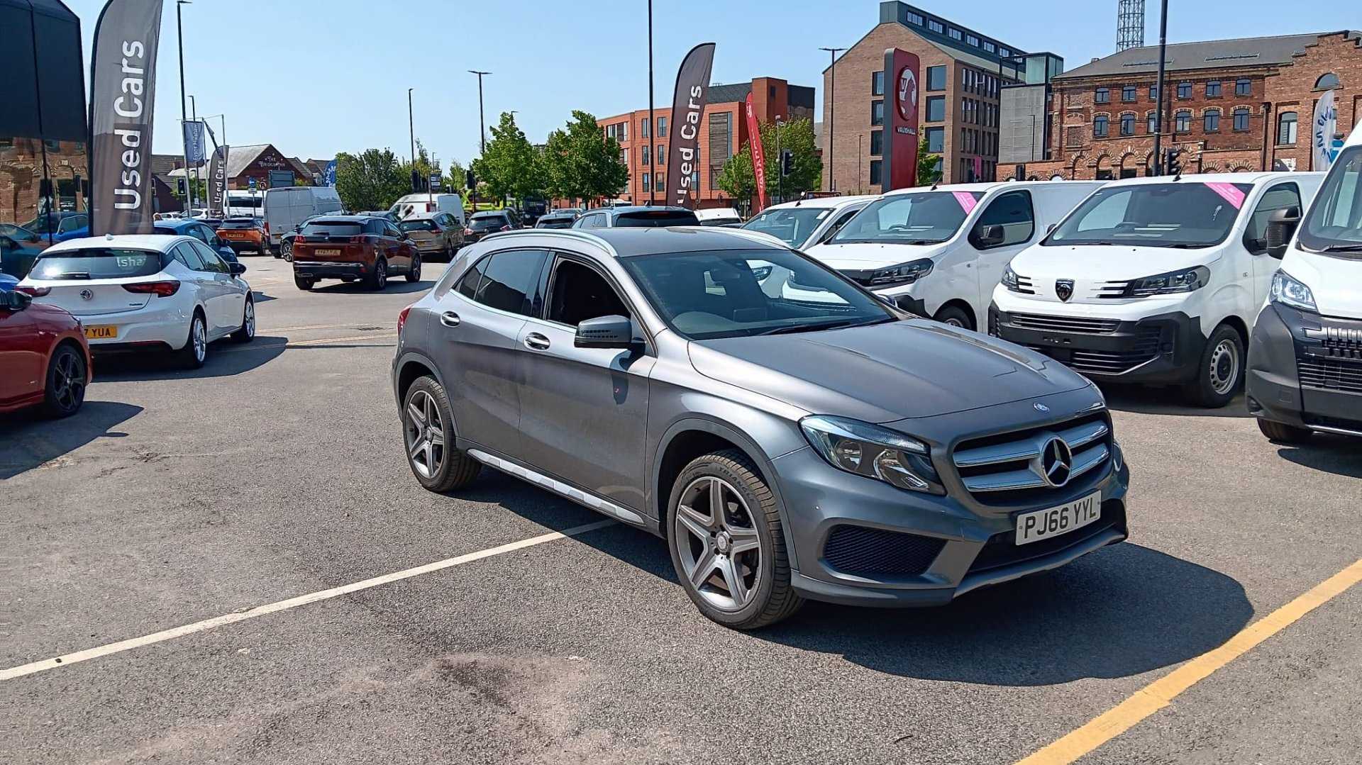 Main listing image - Mercedes-Benz GLA