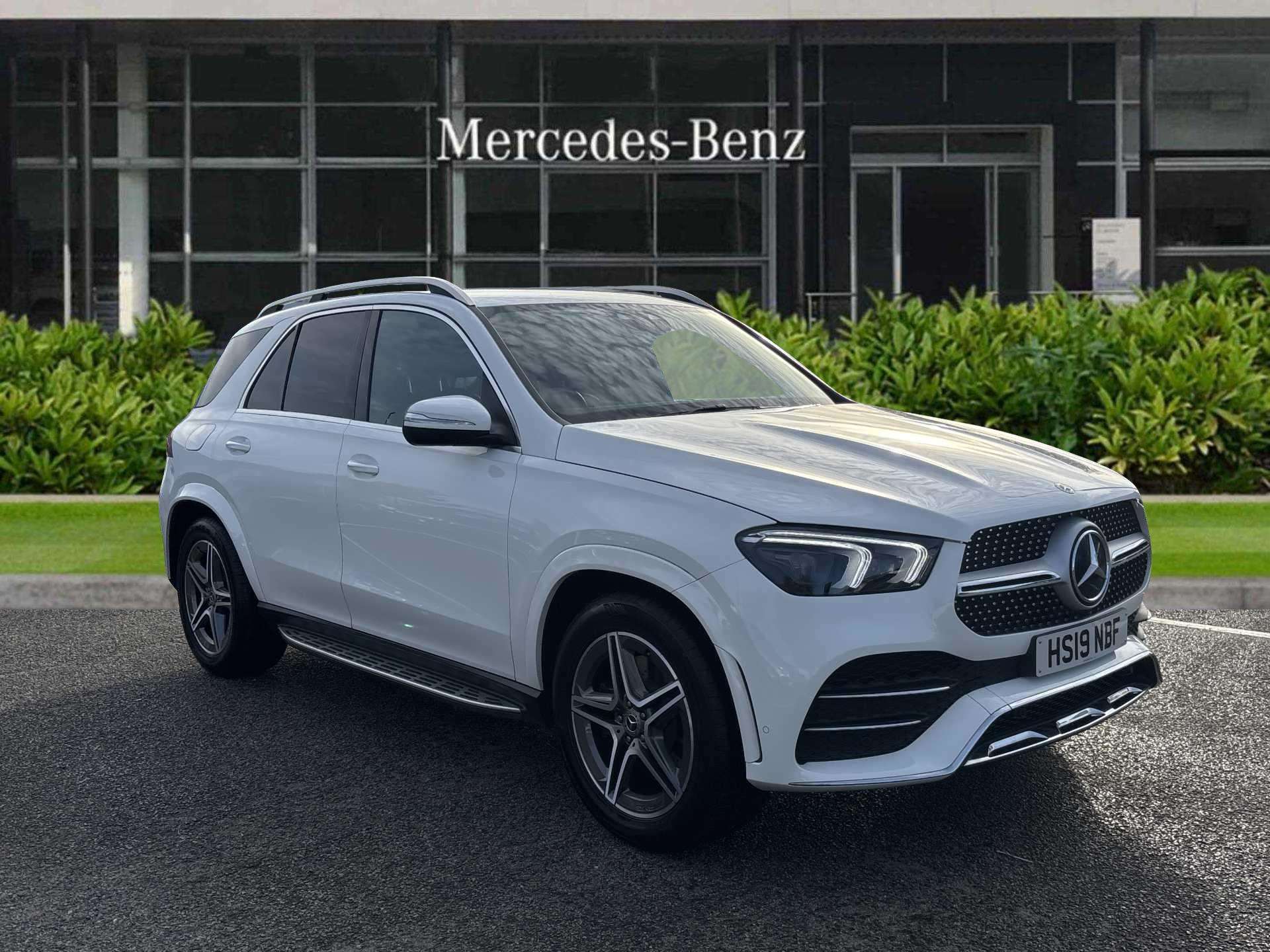 Main listing image - Mercedes-Benz GLE