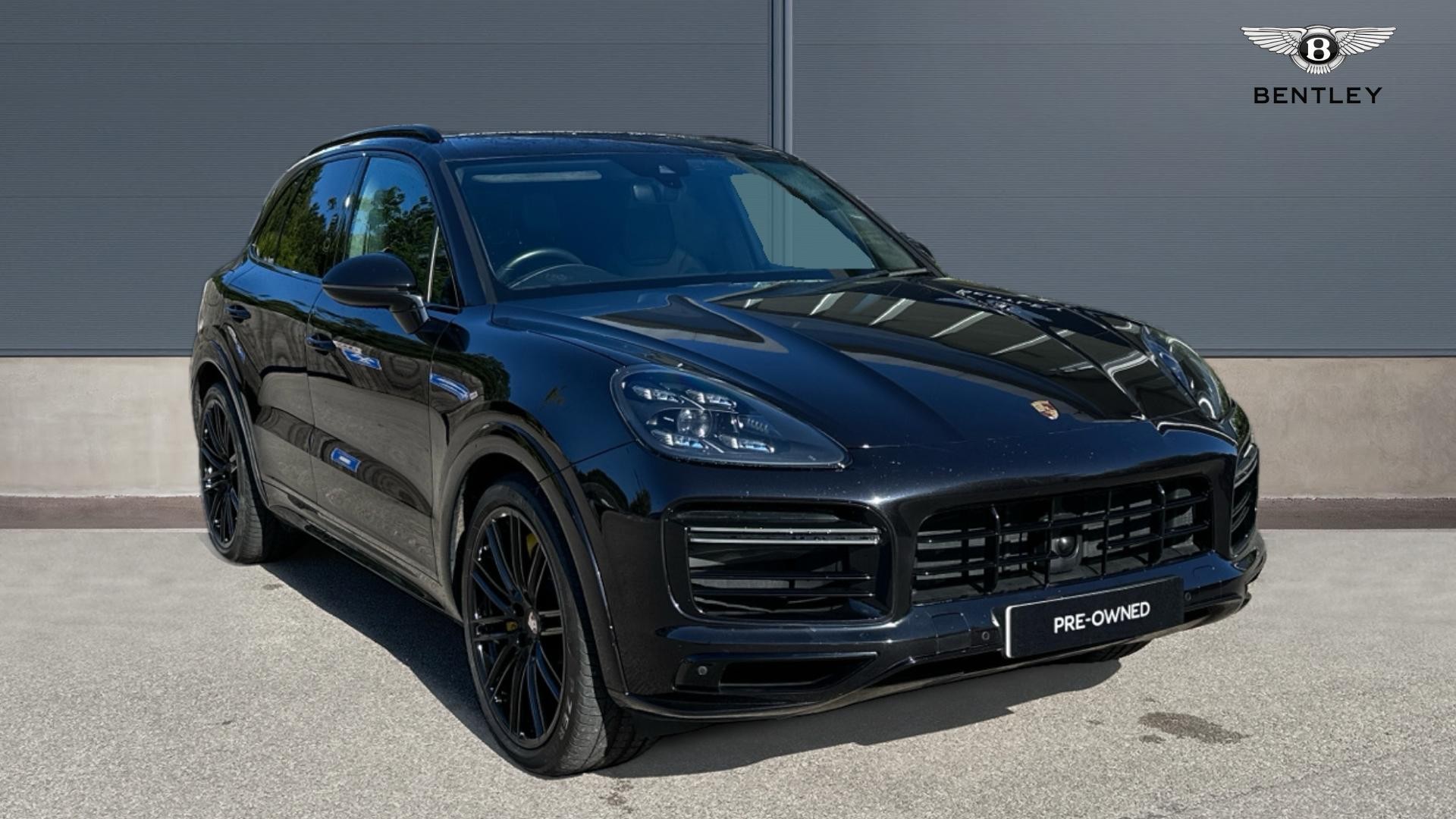 Main listing image - Porsche Cayenne