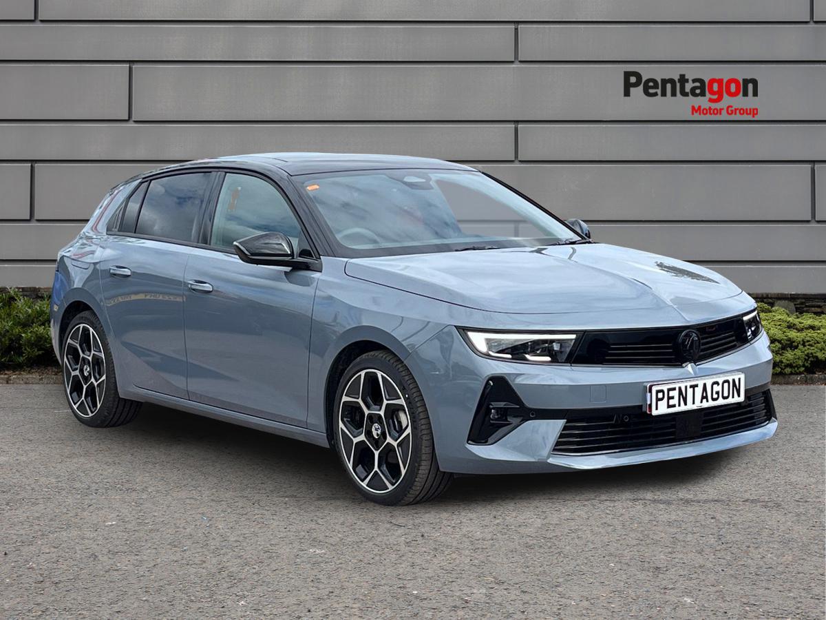 Main listing image - Vauxhall Astra