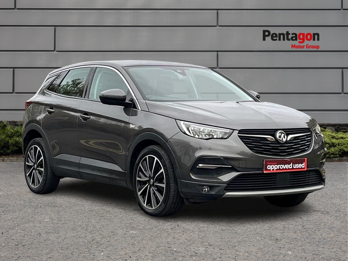 Main listing image - Vauxhall Grandland X