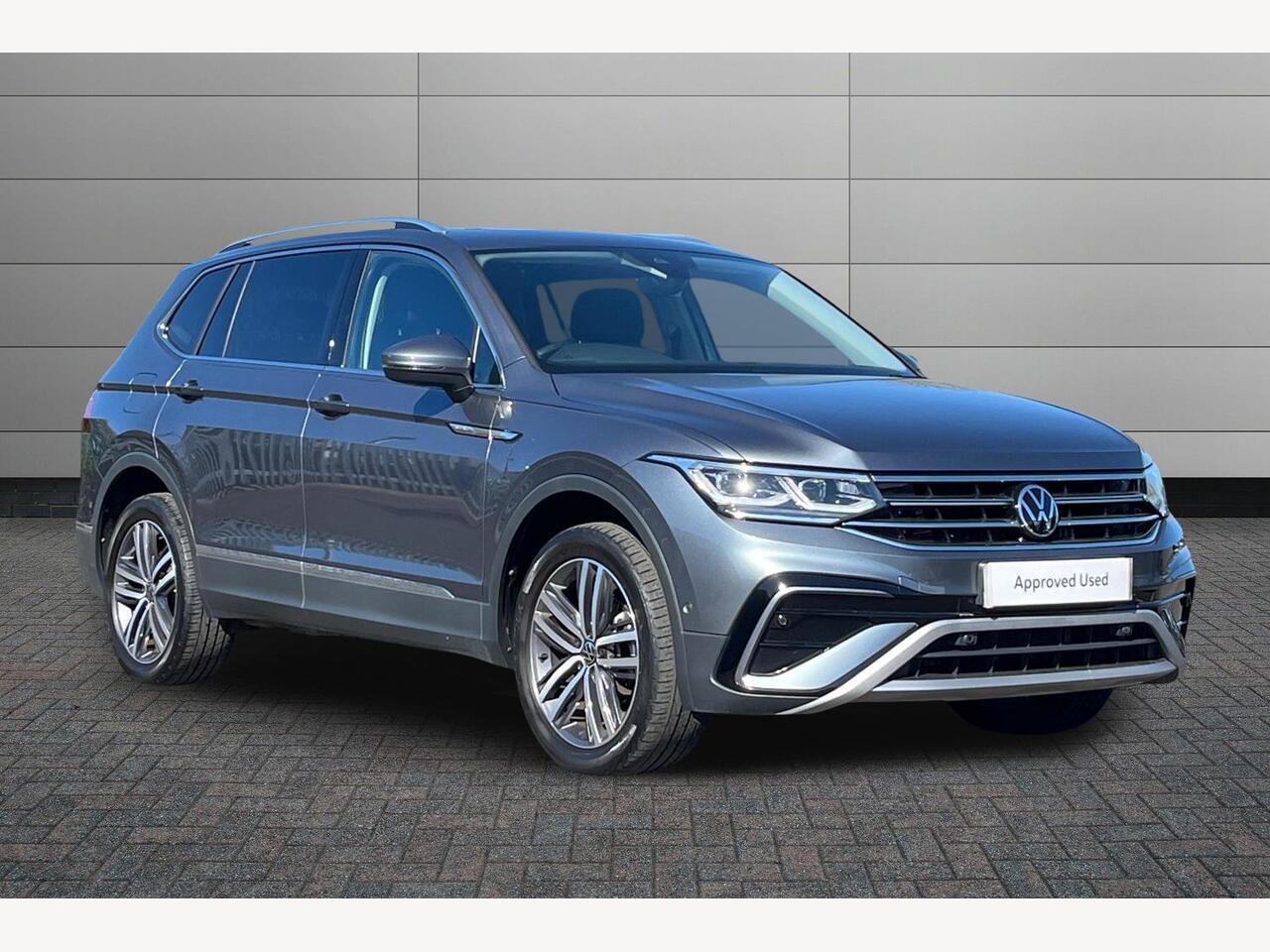 Main listing image - Volkswagen Tiguan Allspace