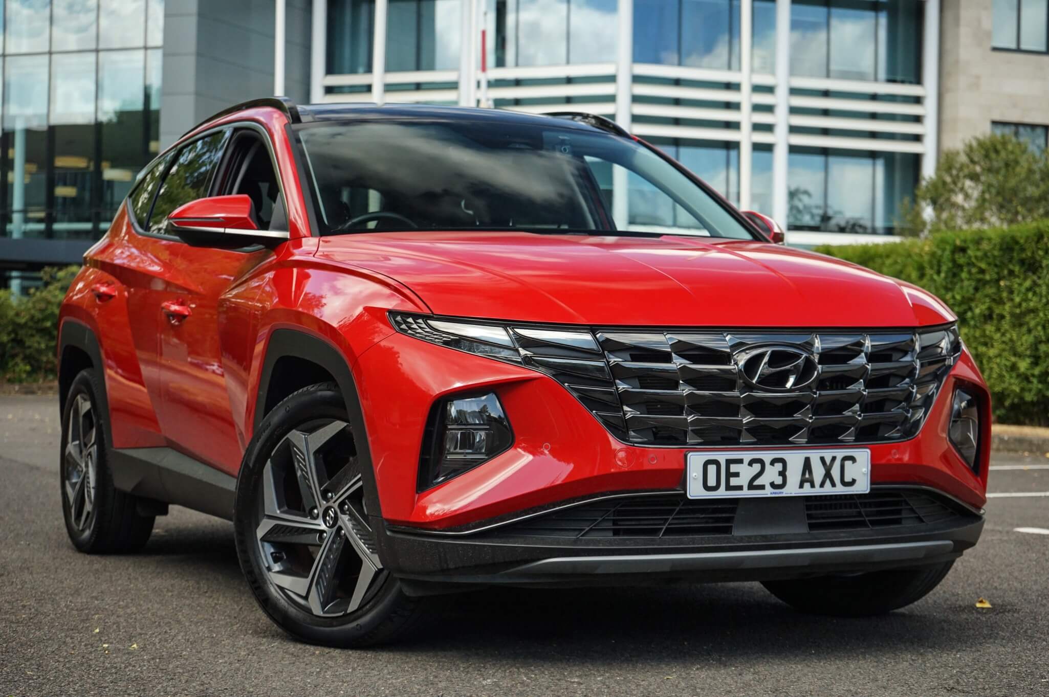 Main listing image - Hyundai Tucson