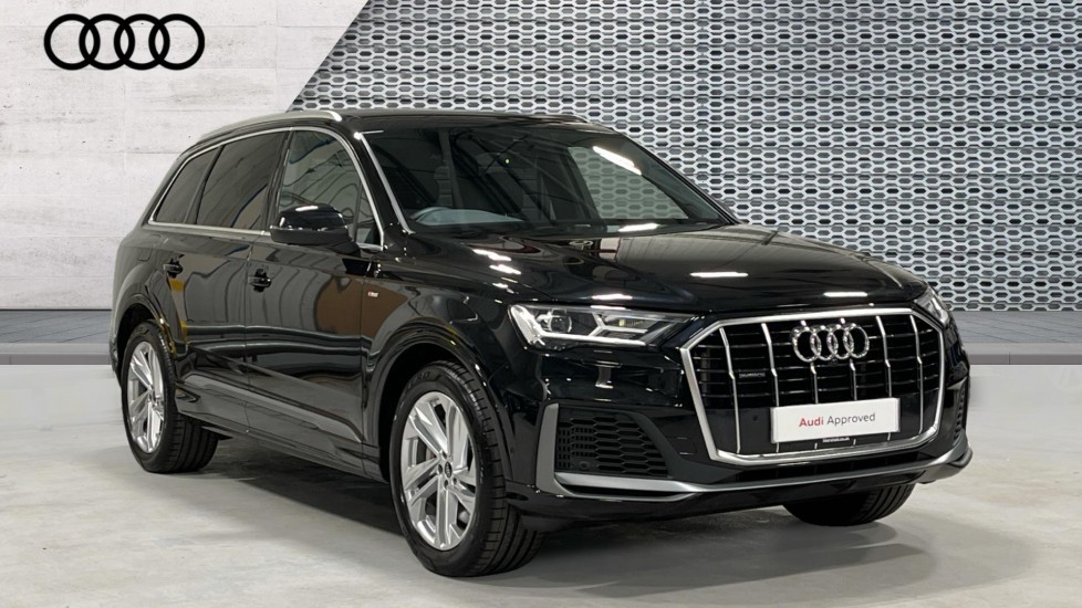 Main listing image - Audi Q7