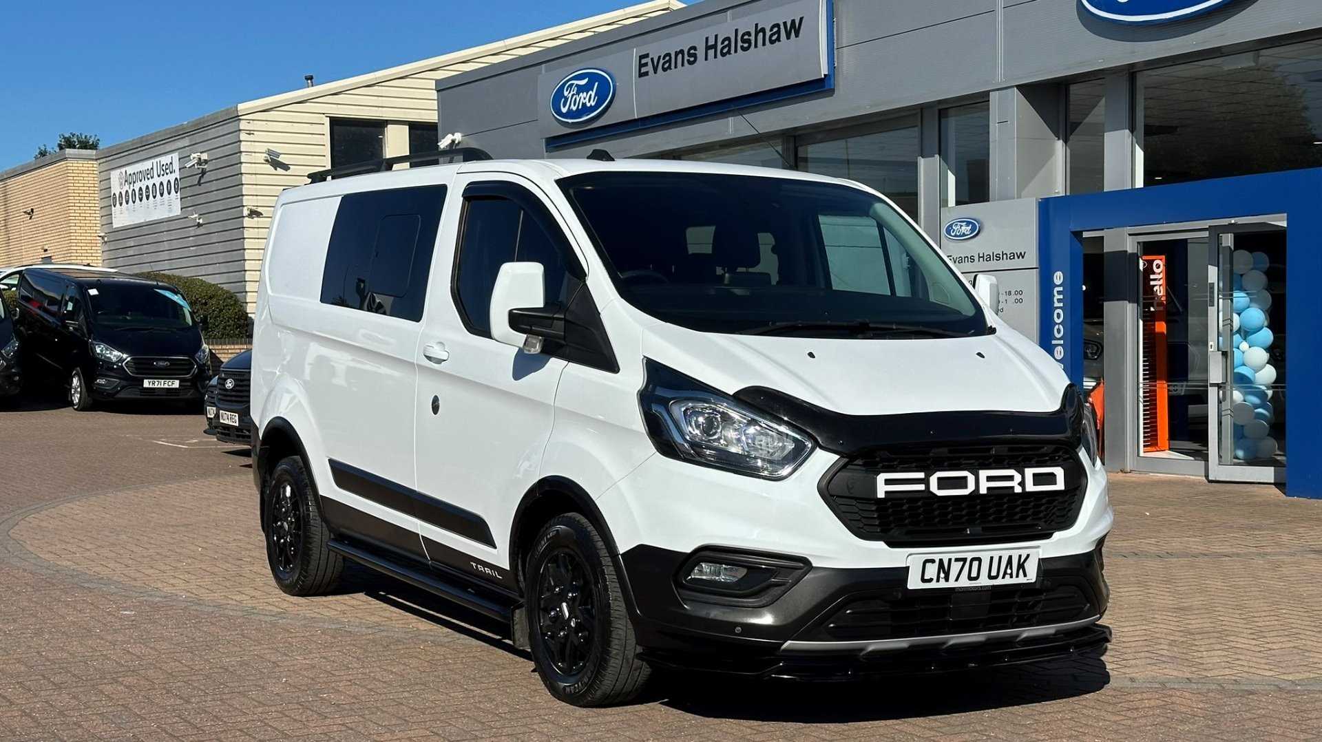 Main listing image - Ford Transit Custom