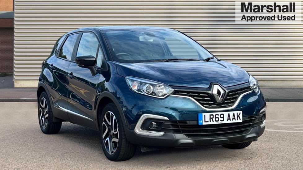 Main listing image - Renault Captur