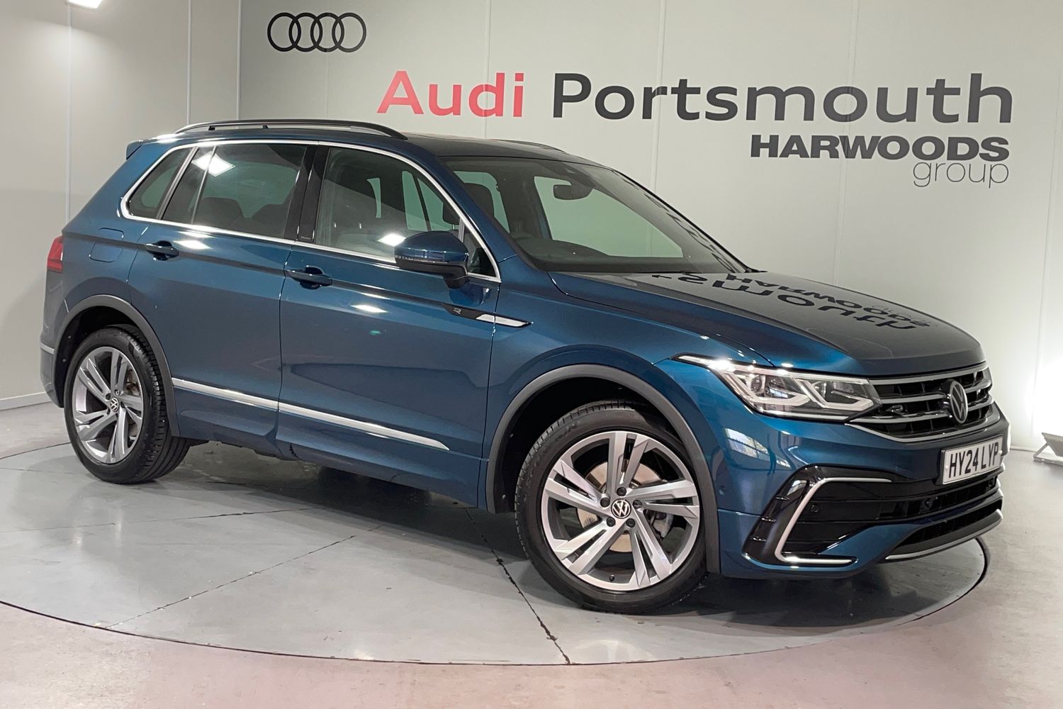 Main listing image - Volkswagen Tiguan