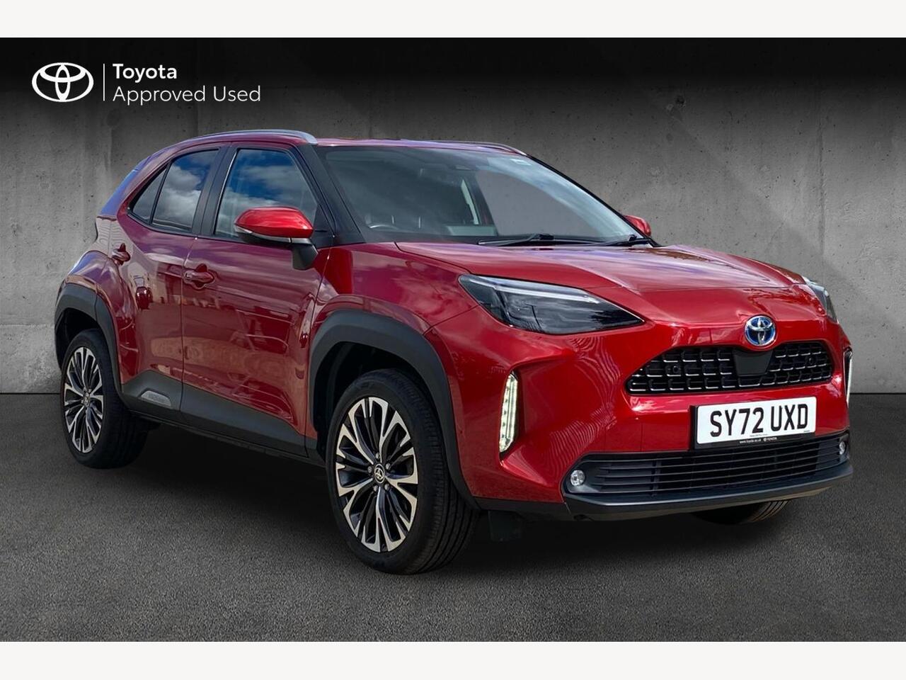 Main listing image - Toyota Yaris Cross